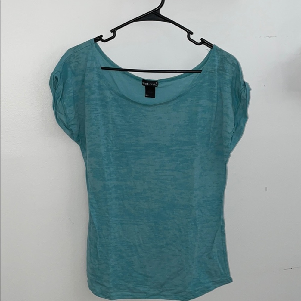 Wet Seal Scoop Neck T Shirt